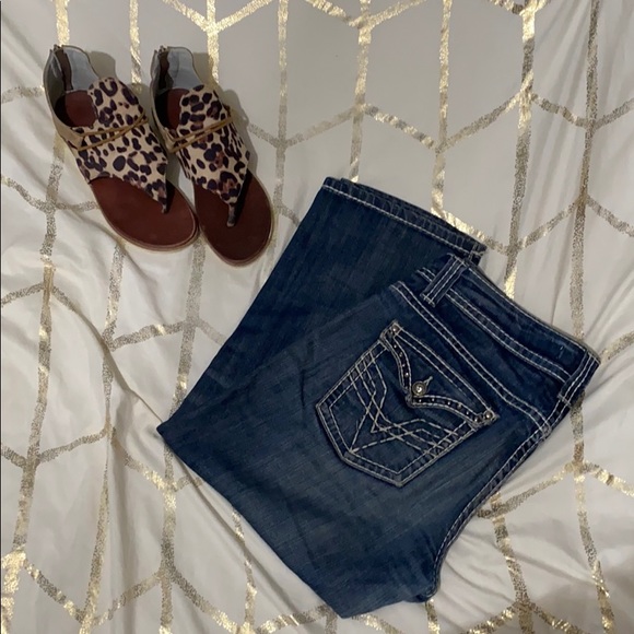 Capris - Picture 5 of 5